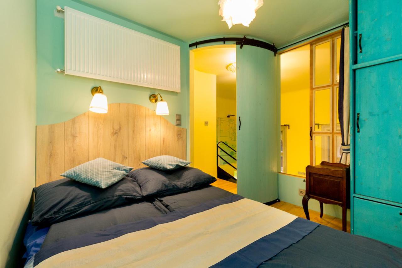 Artistic Apartment Budapest Luaran gambar
