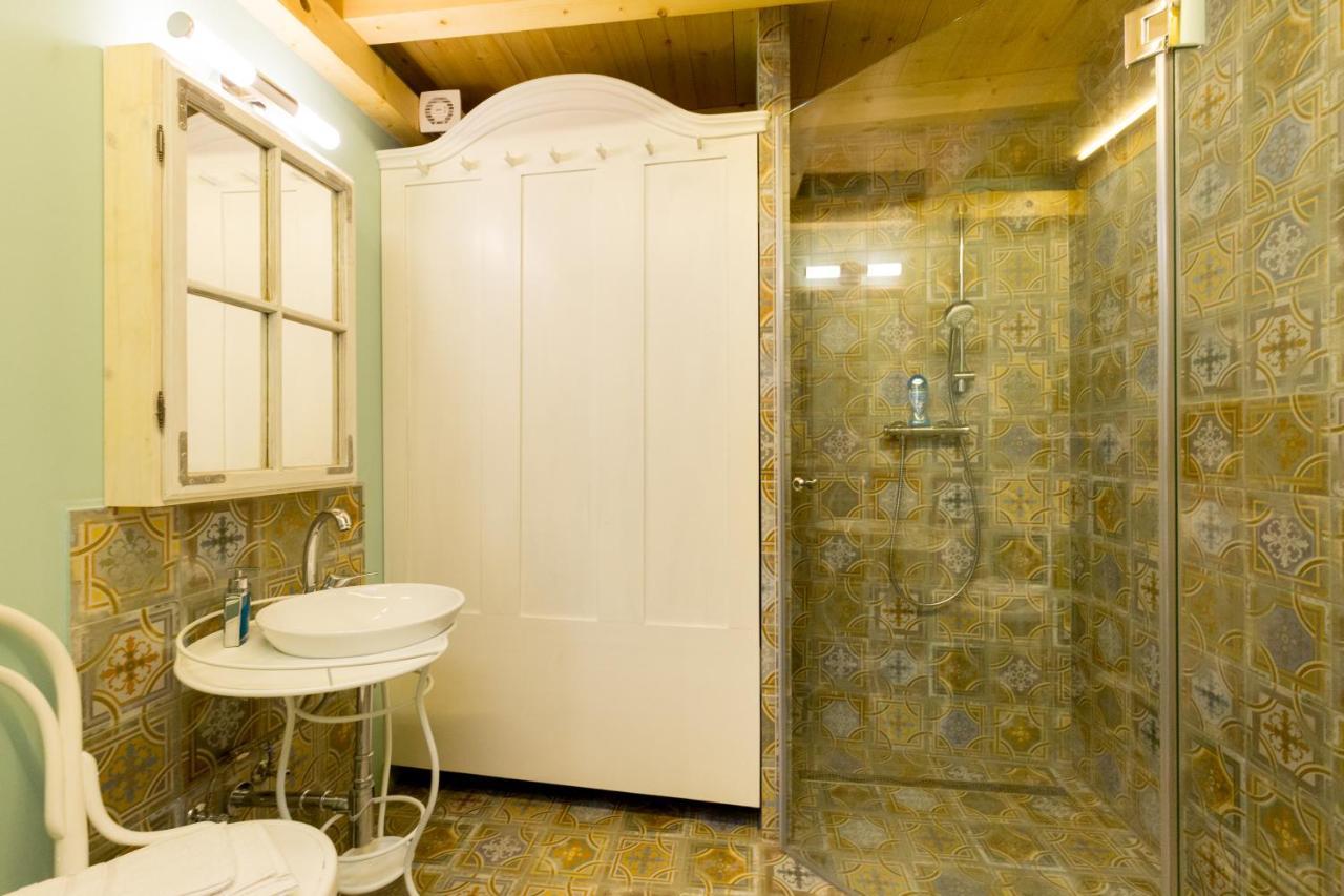 Artistic Apartment Budapest Luaran gambar