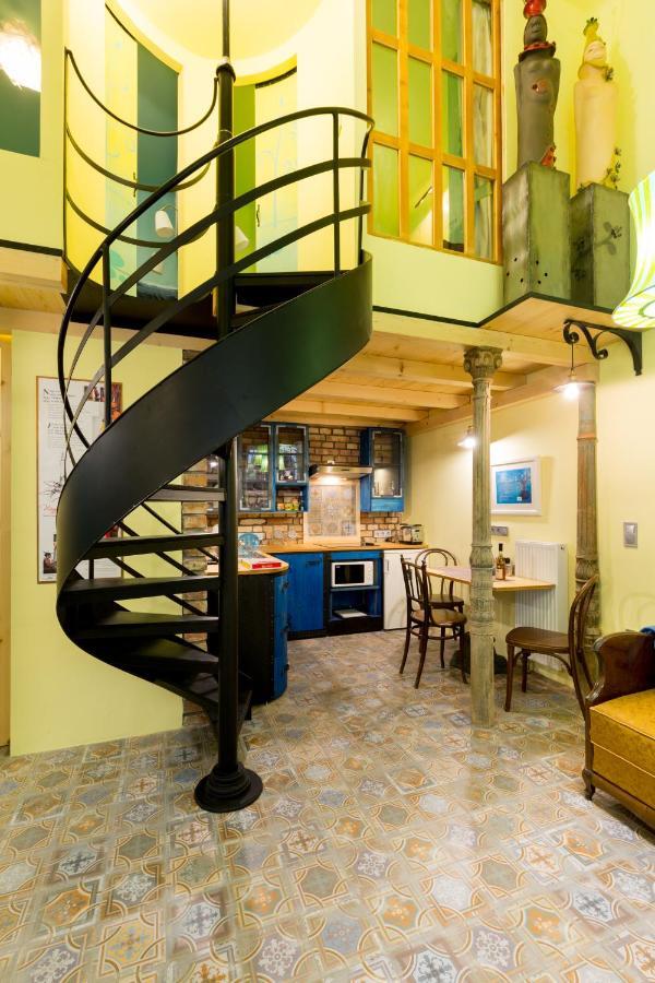 Artistic Apartment Budapest Luaran gambar
